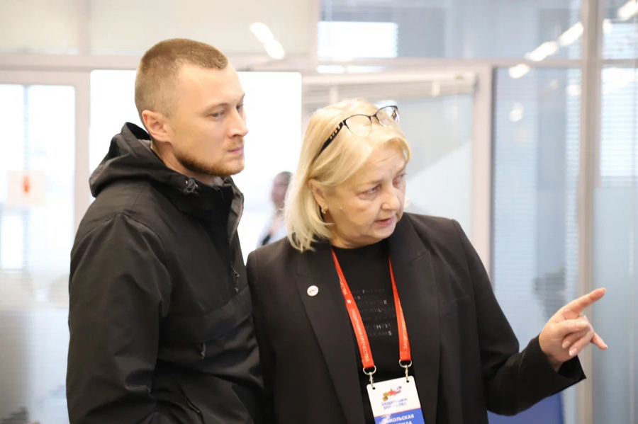 Трудоустройство ветеранов СВО — одно из приоритетных направлений деятельности фонда «Защитники Отечества» Трудоустройство ветеранов СВО — одно из приоритетных направлений деятельности фонда «Защитники Отечества»